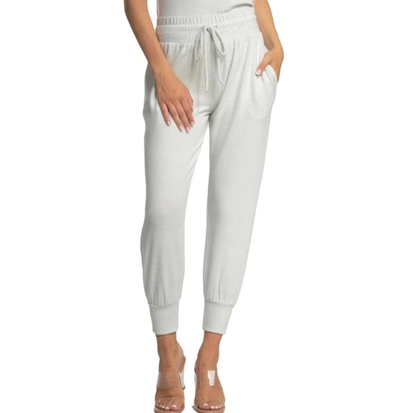 Elan matching set soft sparkle knit - Picture 3 of 3